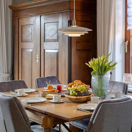 Sylter Friesenherz 度假居 *